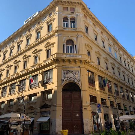 Apartamento Casa Biondi Nápoles Exterior foto
